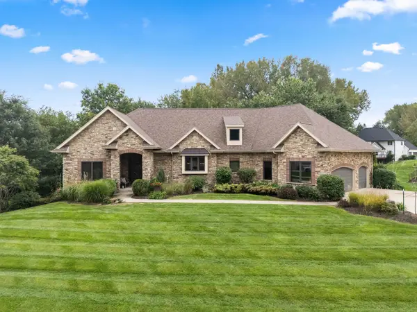 3704 Bluestem Road, Norwalk, IA 50211