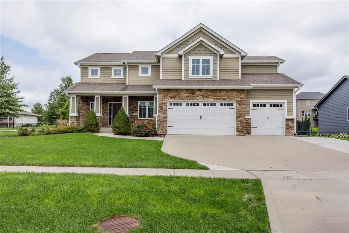 1406 S Sugar Creek Court, West Des Moines, IA 50266 - #1