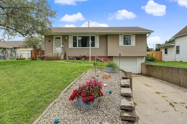 525 5th Street, Nevada, IA 50201