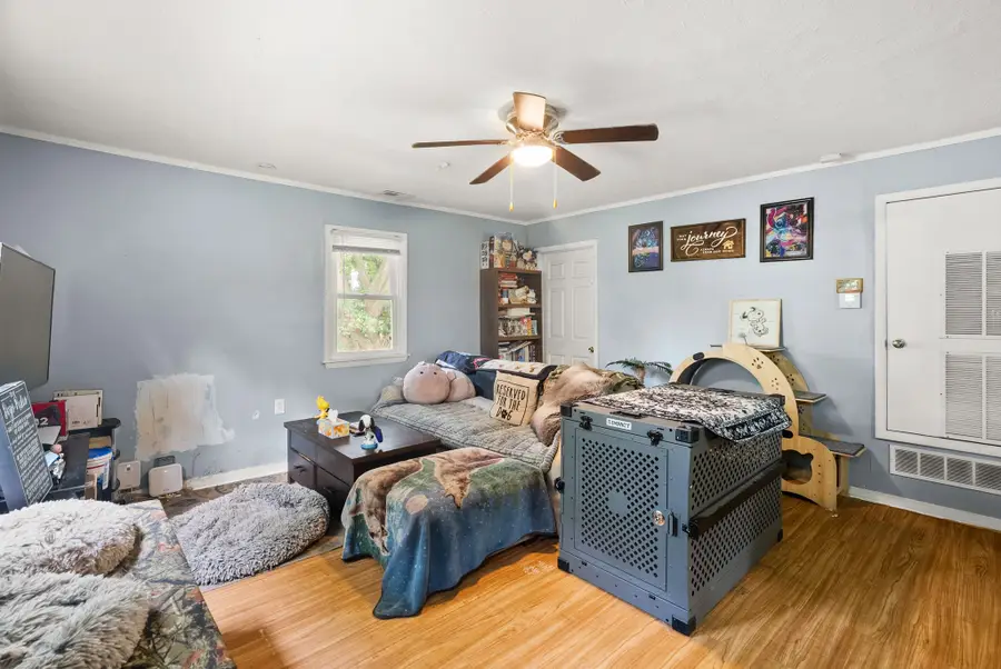 2825 E 37th Street, Des Moines, IA 50317 - #3