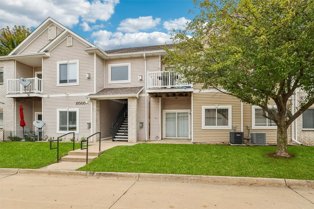8601 Westown Parkway #19105, West Des Moines, IA 50266 - #1