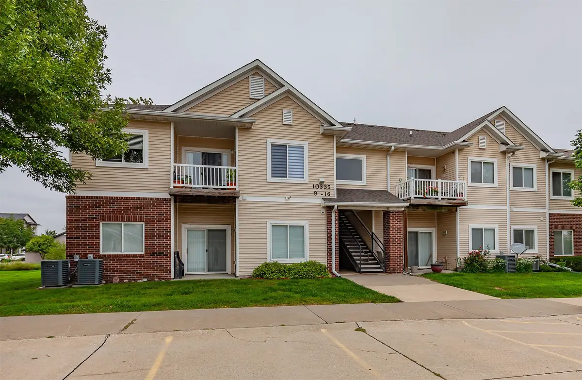 10335 Norfolk Drive #10, Johnston, IA 50131 - #1