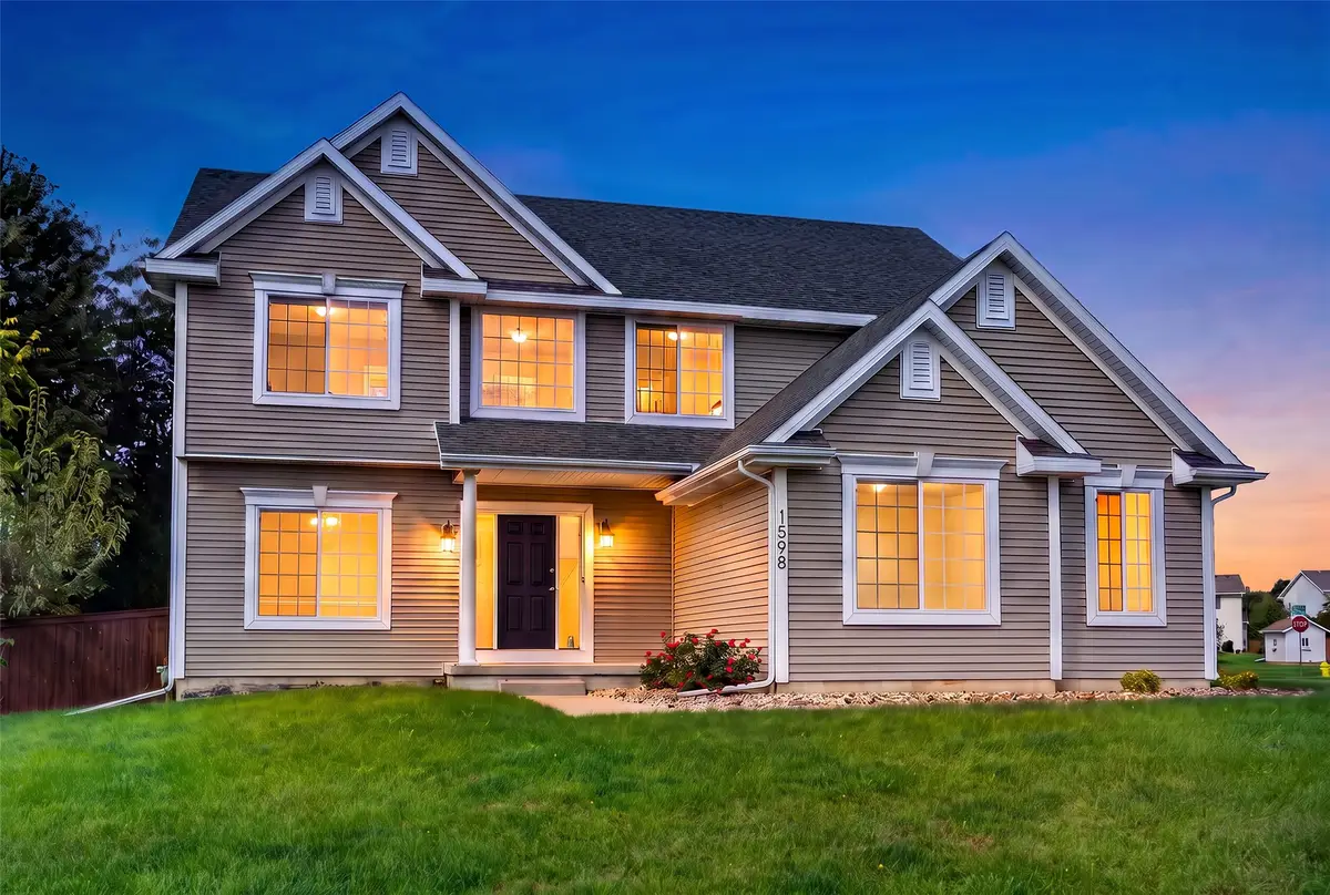 1598 Nine Iron Drive, West Des Moines, IA 50266 - #1