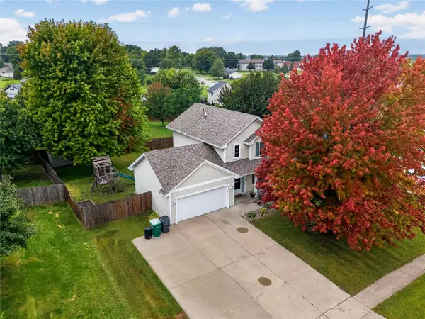 526 NE 56th Street, Pleasant Hill, IA 50327