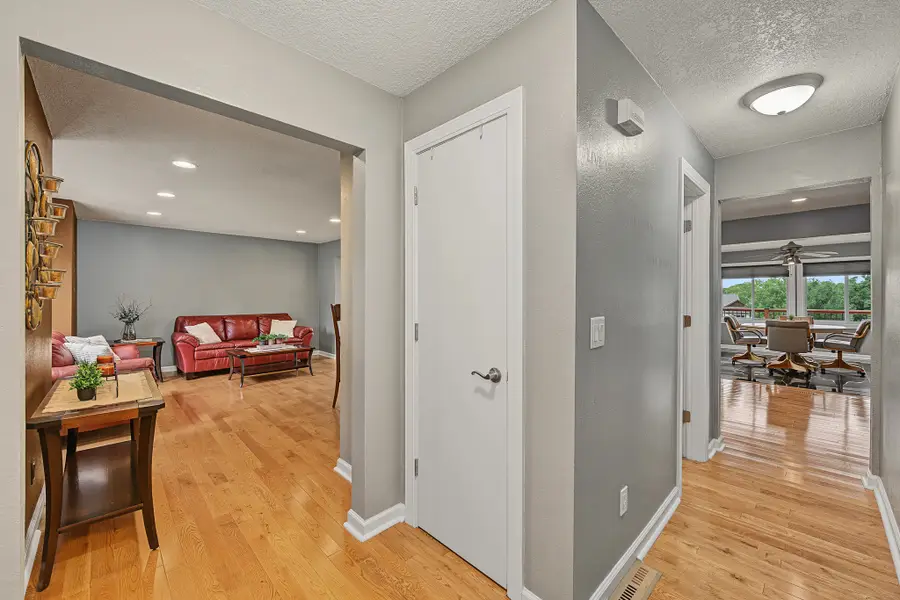 818 SE Walnut Ridge Drive, Waukee, IA 50263 - #3