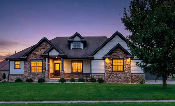5119 NE Jan Rose Parkway, Ankeny, IA 50021