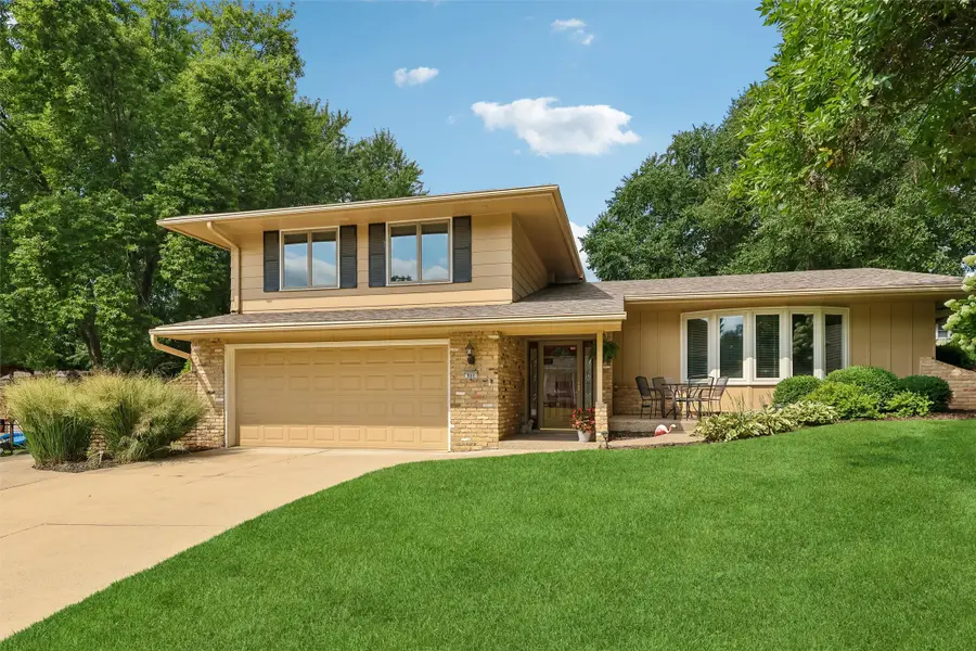 900 44th Street, West Des Moines, IA 50265 - #2