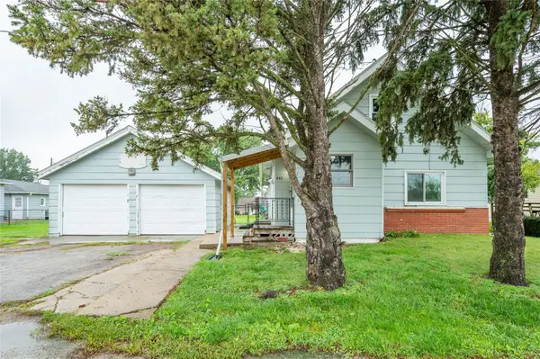 440 Burlington Avenue, Martensdale, IA 50160