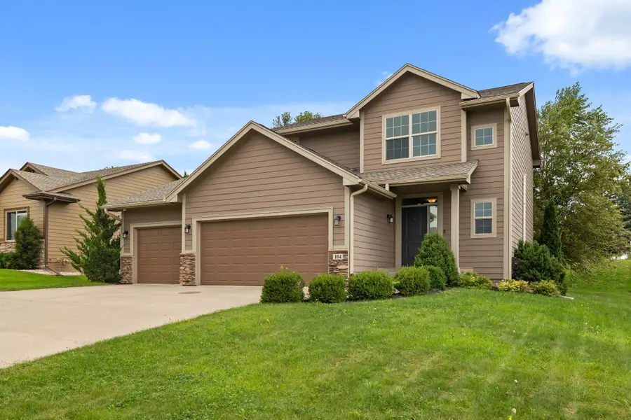 104 NW Sunset Lane, Grimes, IA 50111 - #2
