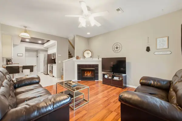 1120 NE 7th Lane, Ankeny, IA 50021
