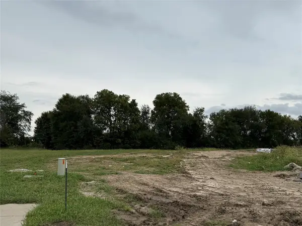3775 Fieldstone Drive, Waukee, IA 50263