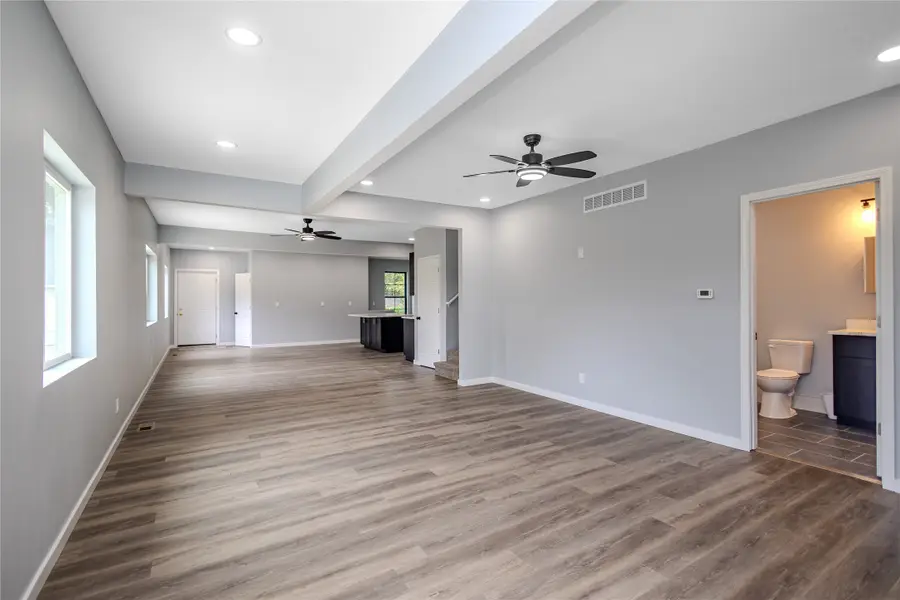 1504 E 13th Street, Des Moines, IA 50316 - #3