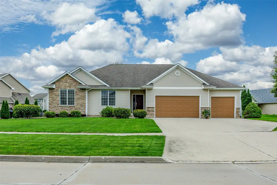 4006 SW Bluegrass Drive, Ankeny, IA 50023 - #2