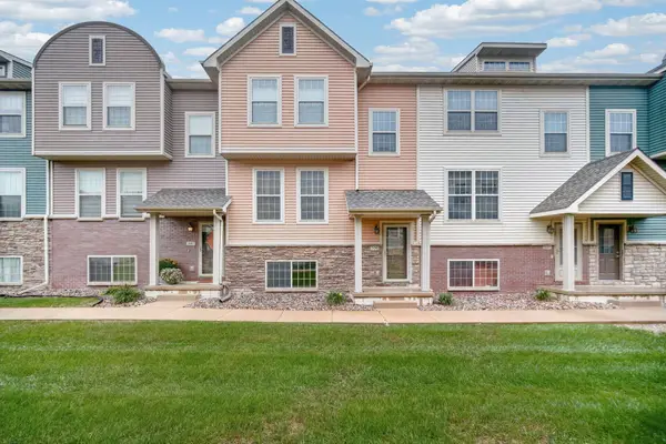 3600 SE Glenstone Drive #306, Grimes, IA 50111
