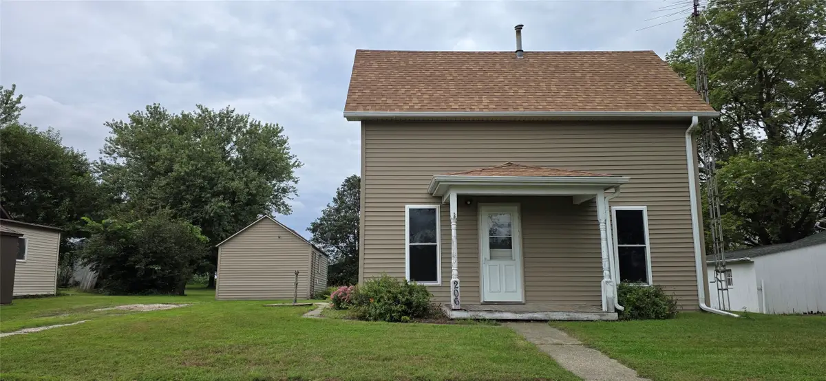 206 N Oak Street, Orient, IA 50858 - #1