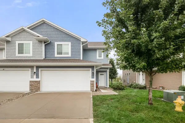 136 Braeburn Lane, Norwalk, IA 50211