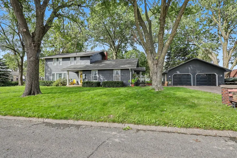 303 Central Drive, Pella, IA 50219 - #3