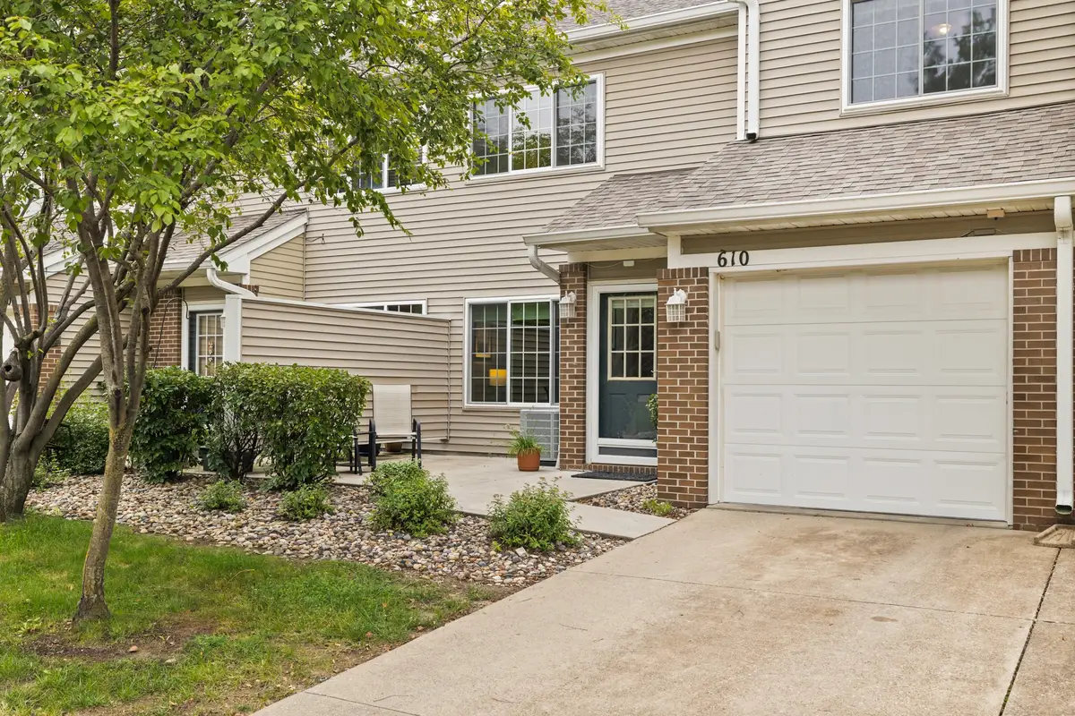 6855 Woodland Avenue #610, West Des Moines, IA 50266 - #1