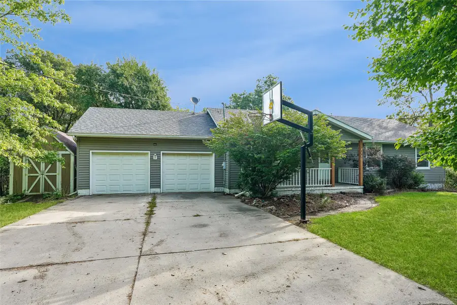 214 S Goodrich Street, Colfax, IA 50054 - #3