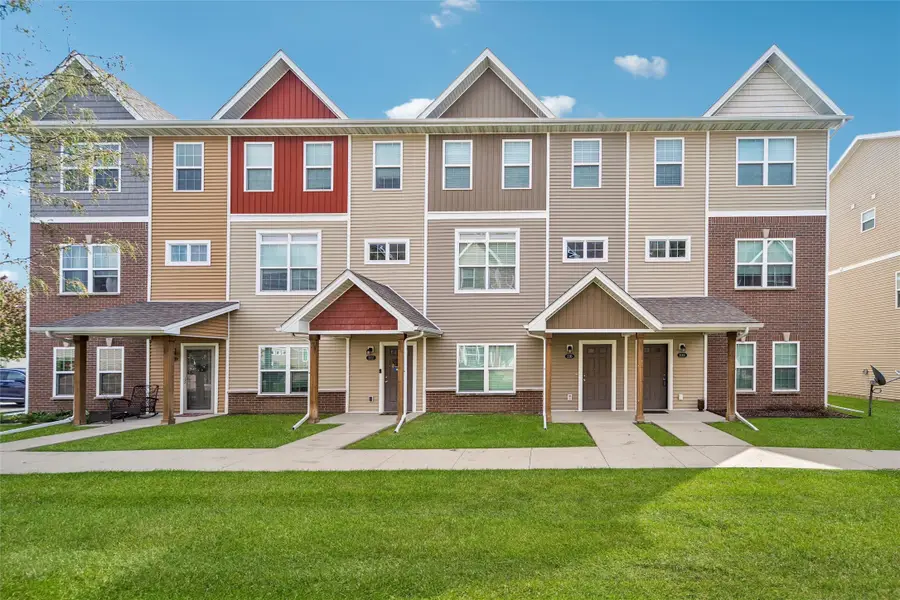 9120 Greenspire Drive #110, West Des Moines, IA 50266 - #2