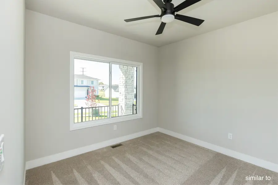 8212 Mahon Court, Johnston, IA 50131 - #2