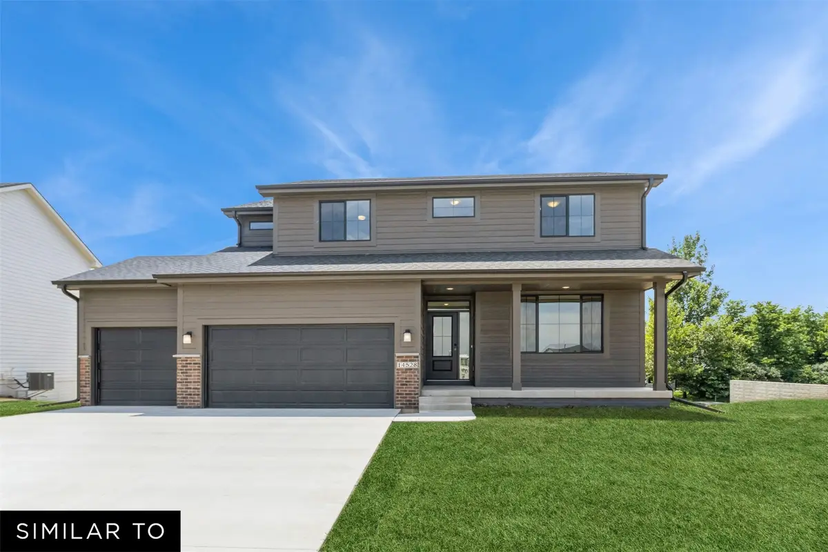 2607 NW Fairfield Drive, Ankeny, IA 50023 - #1