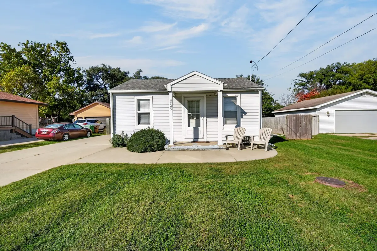 5265 NW 57th Avenue, Johnston, IA 50131 - #1