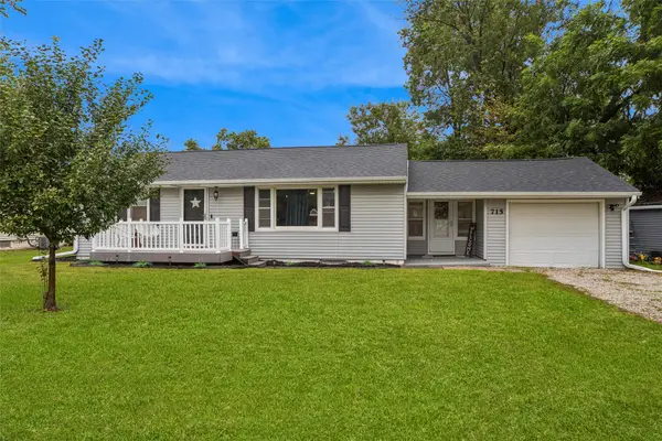715 Ashworth Drive, Waukee, IA 50263