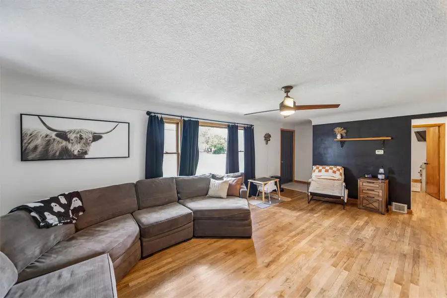 715 Ashworth Drive, Waukee, IA 50263 - #3