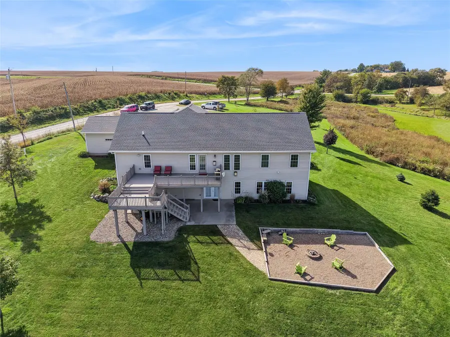 9992 S 112th Avenue W, Prairie City, IA 50228 - #3