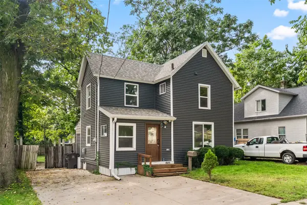 1923 Capitol Avenue, Des Moines, IA 50316