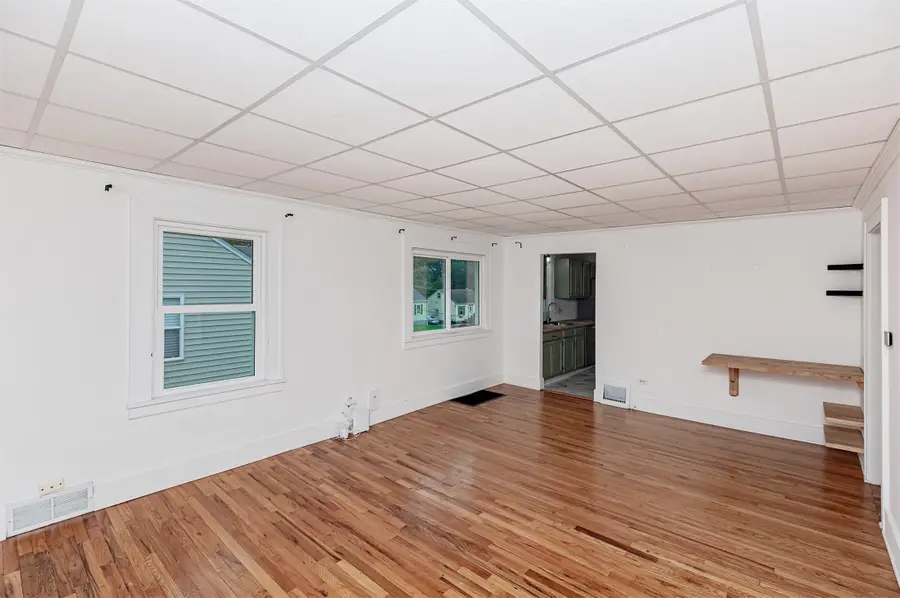 1512 E 32nd Street, Des Moines, IA 50317 - #3