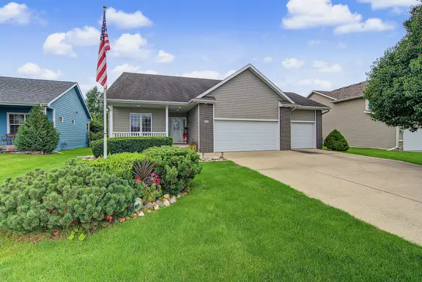 210 21st Street Sw, Altoona, IA 50009
