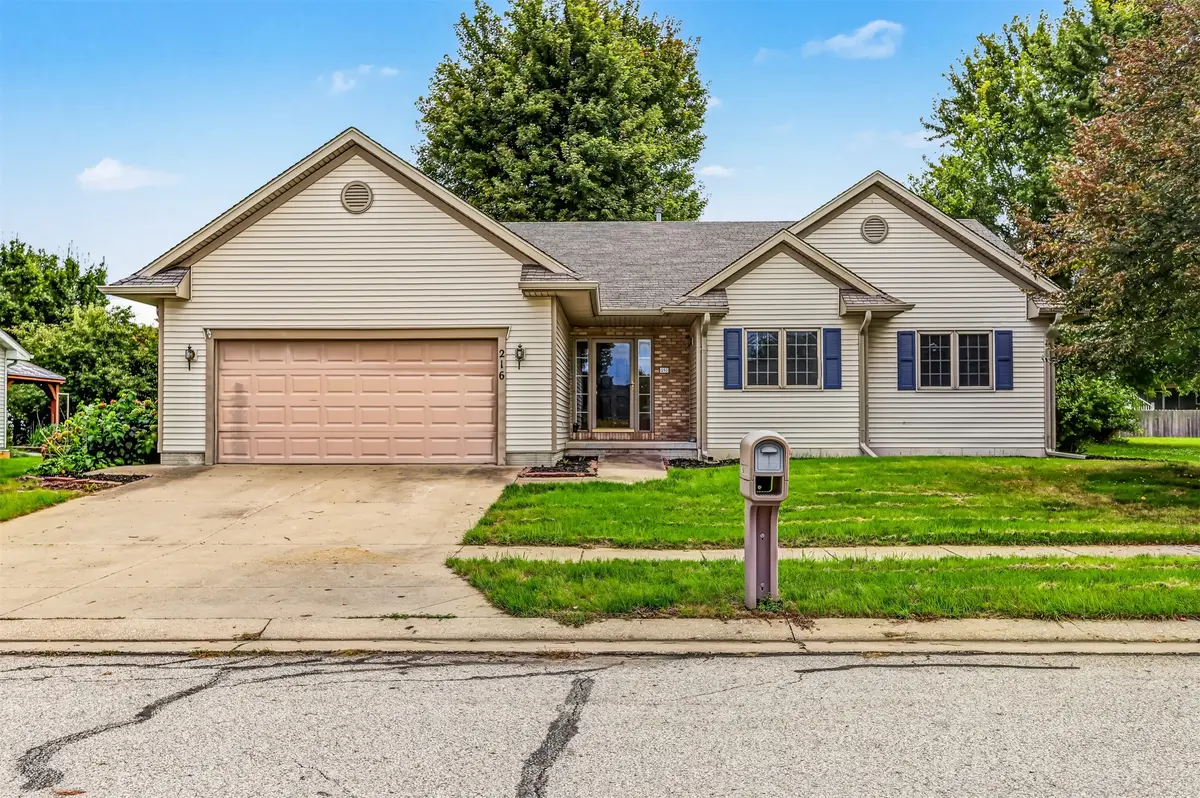216 Stumbo Circle, Gilbert, IA 50105 - #1
