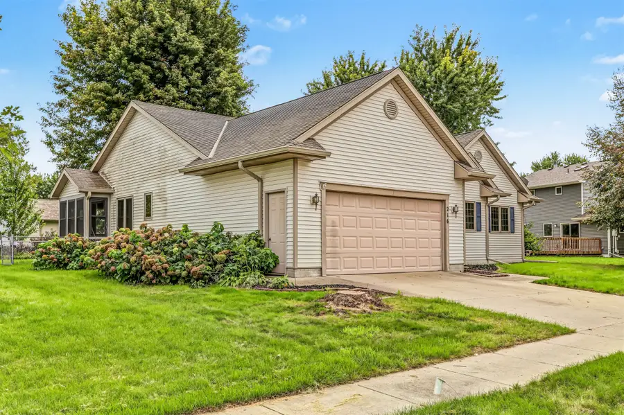 216 Stumbo Circle, Gilbert, IA 50105 - #3