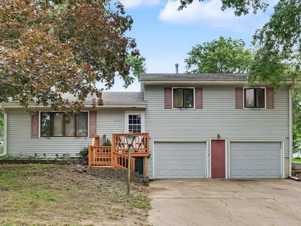 1501 W South Street, Knoxville, IA 50138 - #1