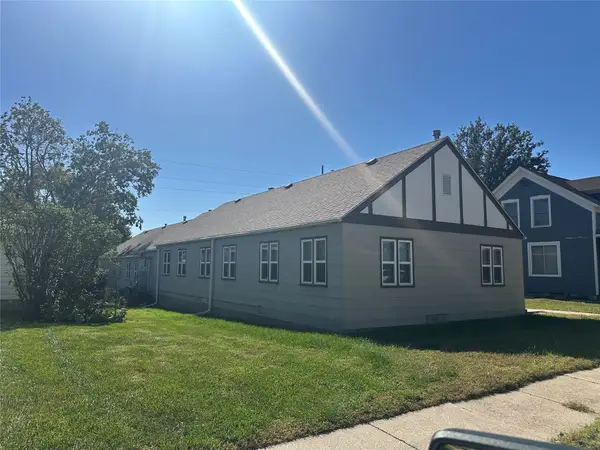 402 Prairie Street, Guthrie Center, IA 50115