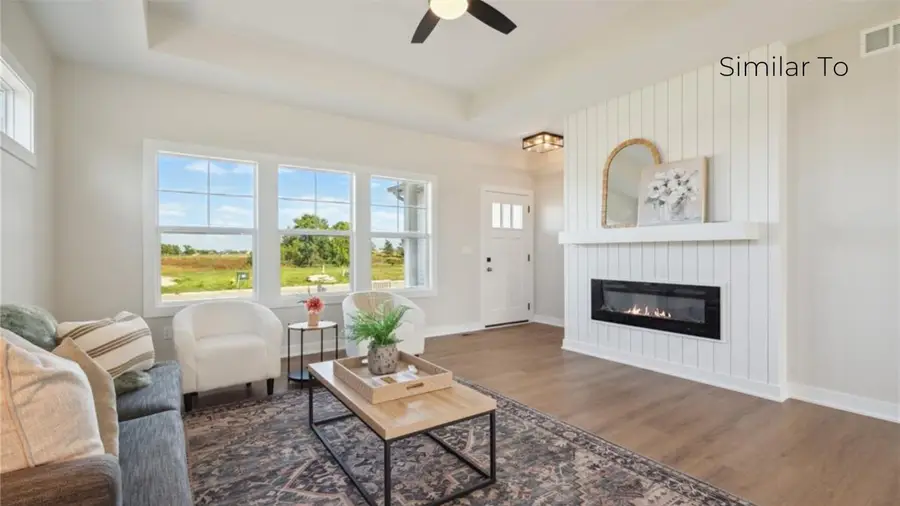 555 NW Georgetown Drive, Waukee, IA 50263 - #2