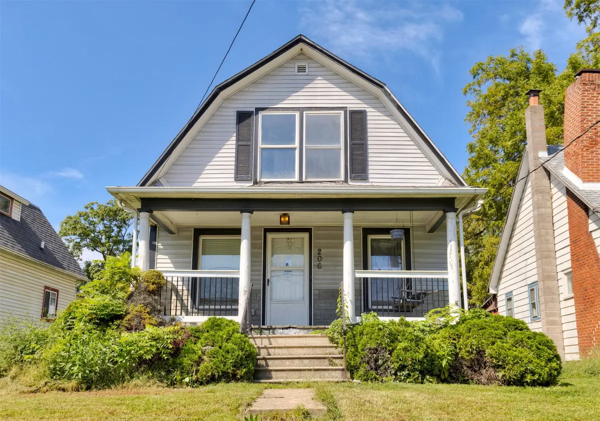 206 E 16th Street, Des Moines, IA 50316 - #1