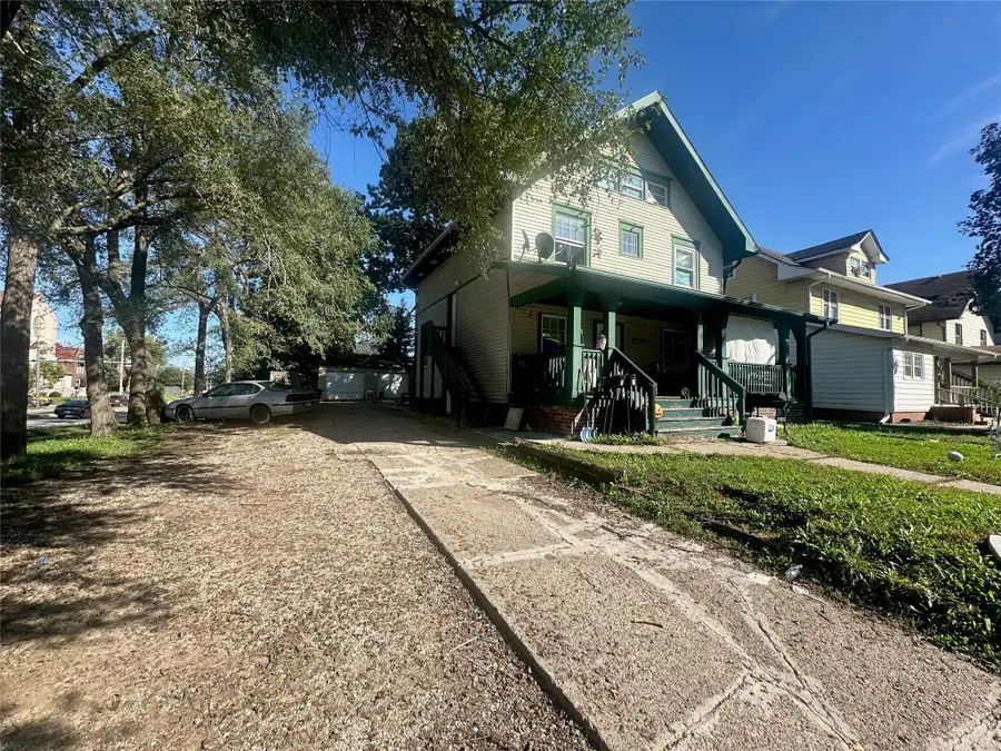 1175 21st Street, Des Moines, IA 50311 - #2