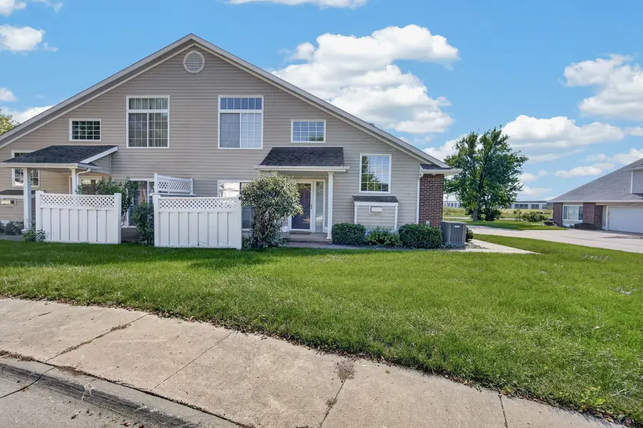 5404 Longview Court #3, Johnston, IA 50131 - #3
