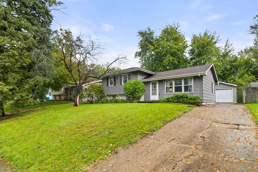 2831 SE 10th Street, Des Moines, IA 50315 - #3