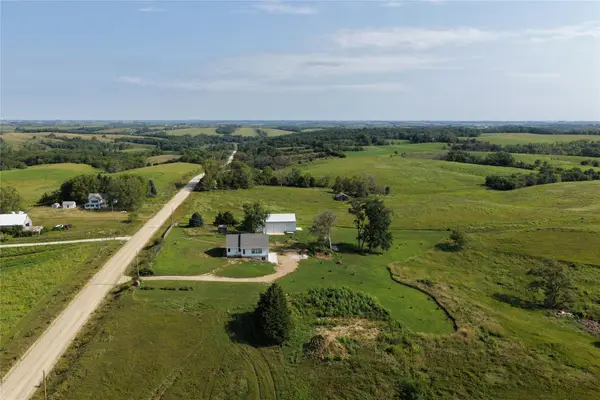 2978 Ranch Trail, Menlo, IA 50164