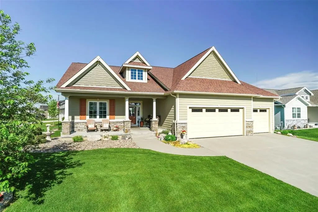 3232 13th Avenue Se, Altoona, IA 50009 - #1