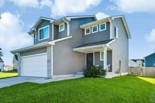 1117 Fifield Road, Pella, IA 50219