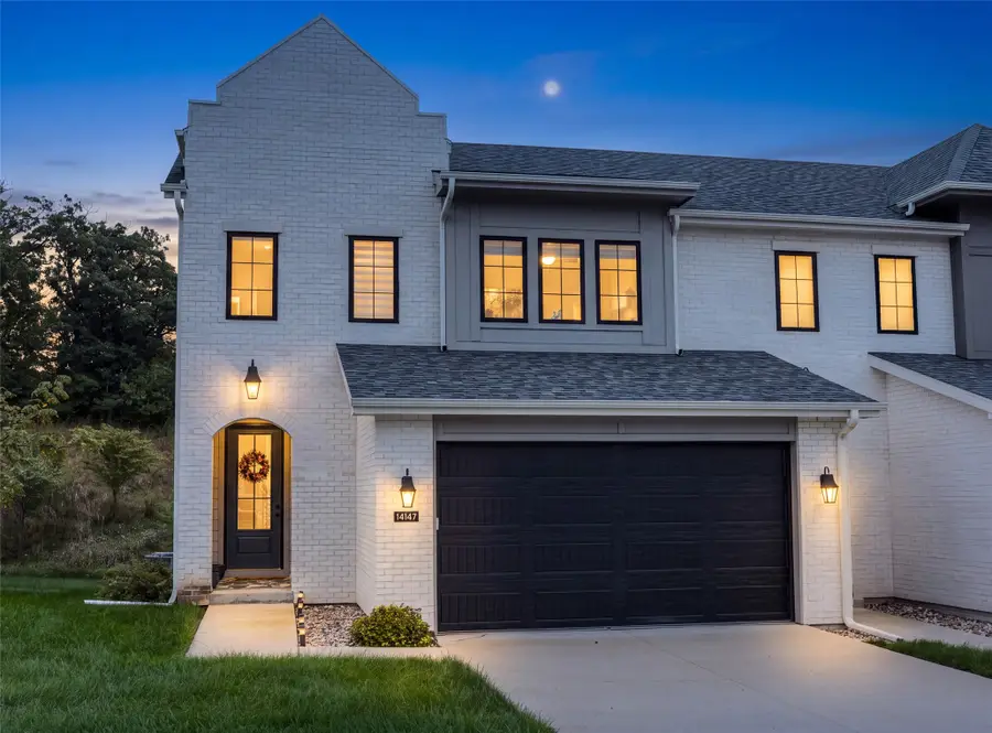 14147 Wilden Drive, Urbandale, IA 50323 - #2