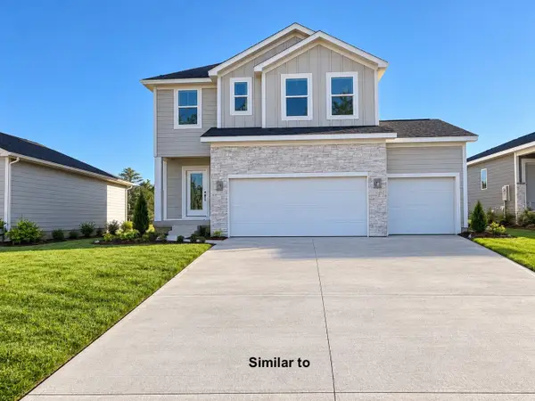 100 NW Rolling Circle, Waukee, IA 50263