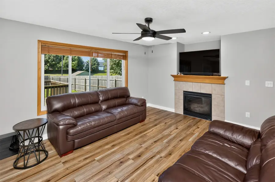 2004 Country Cove Lane, Altoona, IA 50009 - #2