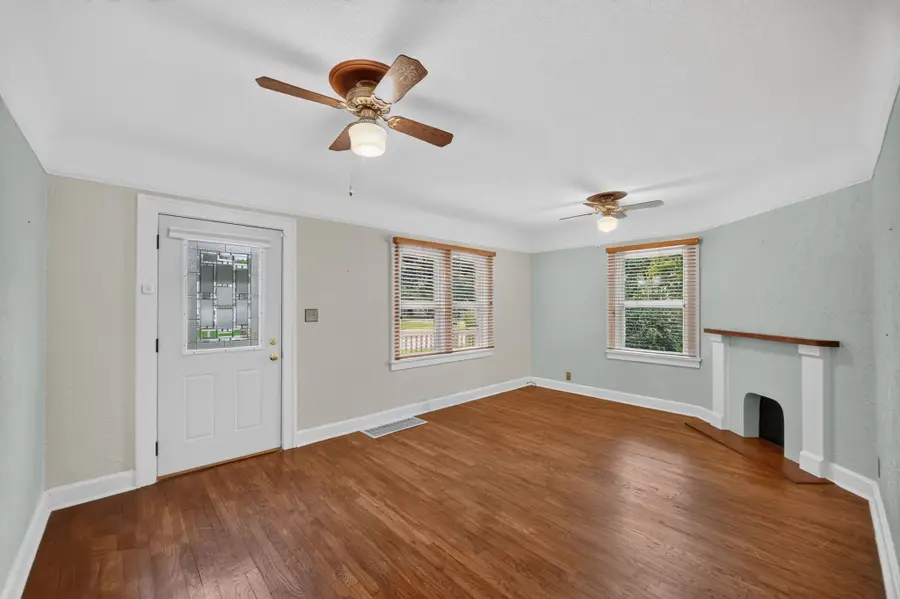 1006 Johnson Street, Des Moines, IA 50315 - #3