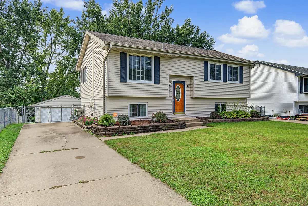 4217 Leyden Avenue, Des Moines, IA 50317 - #1